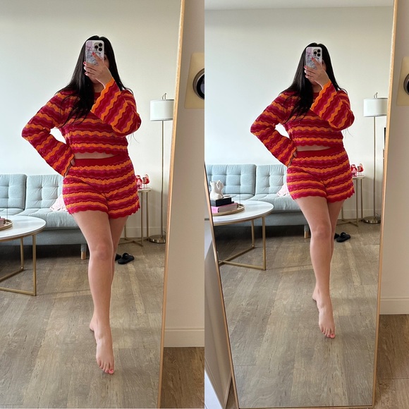 *BLACK FRIDAY SALE* Pacific Beach Chevron Crochet Bell Sleeve Sweater - Picture 6 of 7